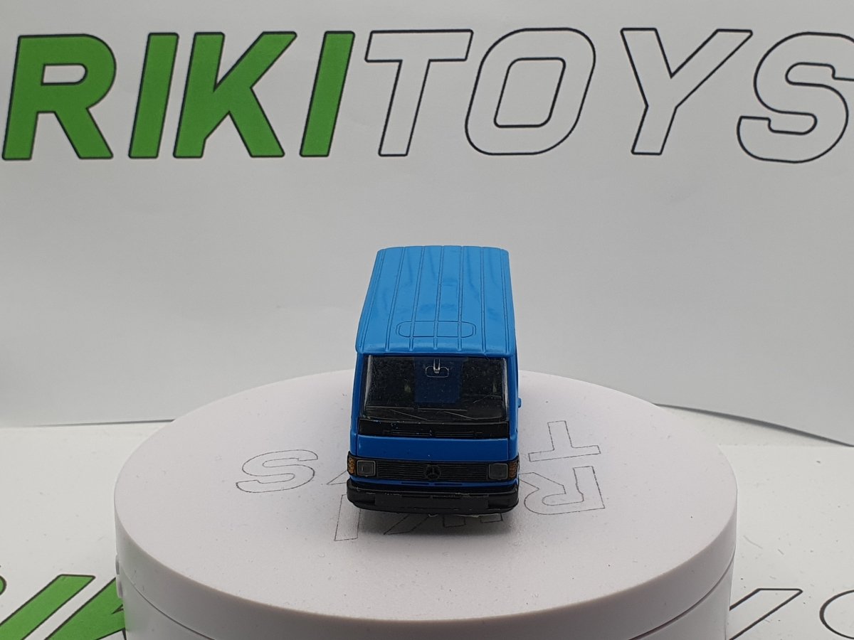 Mercedes MB100 Pilen 1/50 - RikiToys - Pilen#