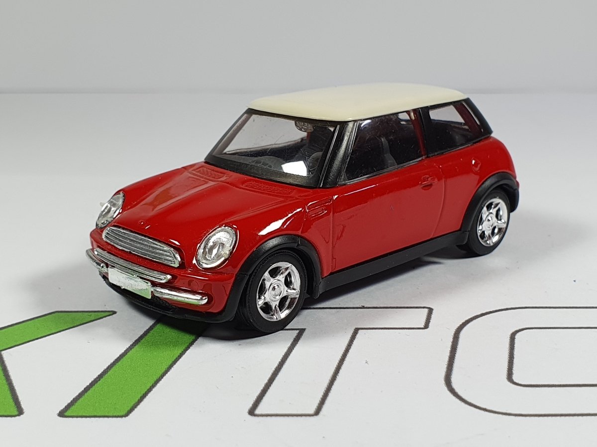 Mini New Cooper Solid 1/43 - Rikitoys – RikiToys